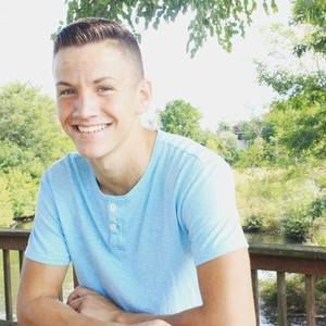 Meet your Posher, Chase